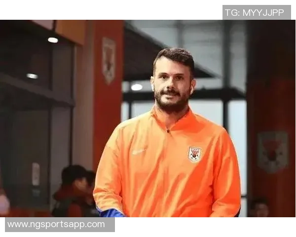 卡扎伊什维利荣膺2025赛季中超MVP27球银靴助力球队冲击前四 卡扎伊什维利荣膺2025赛季中超MVP27球银靴助力球队冲击前四