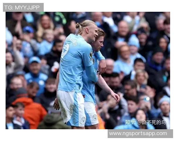 霍伊伦社媒庆祝梅开二度哈兰德调侃德布劳内喂他吃饼 霍伊伦社媒庆祝梅开二度哈兰德调侃德布劳内喂他吃饼