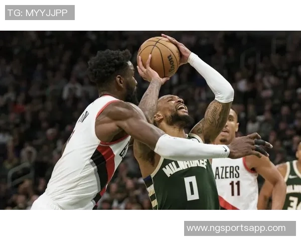 勇士助教斯托茨与昔日爱徒利拉德赛前亲切交流回忆共事岁月